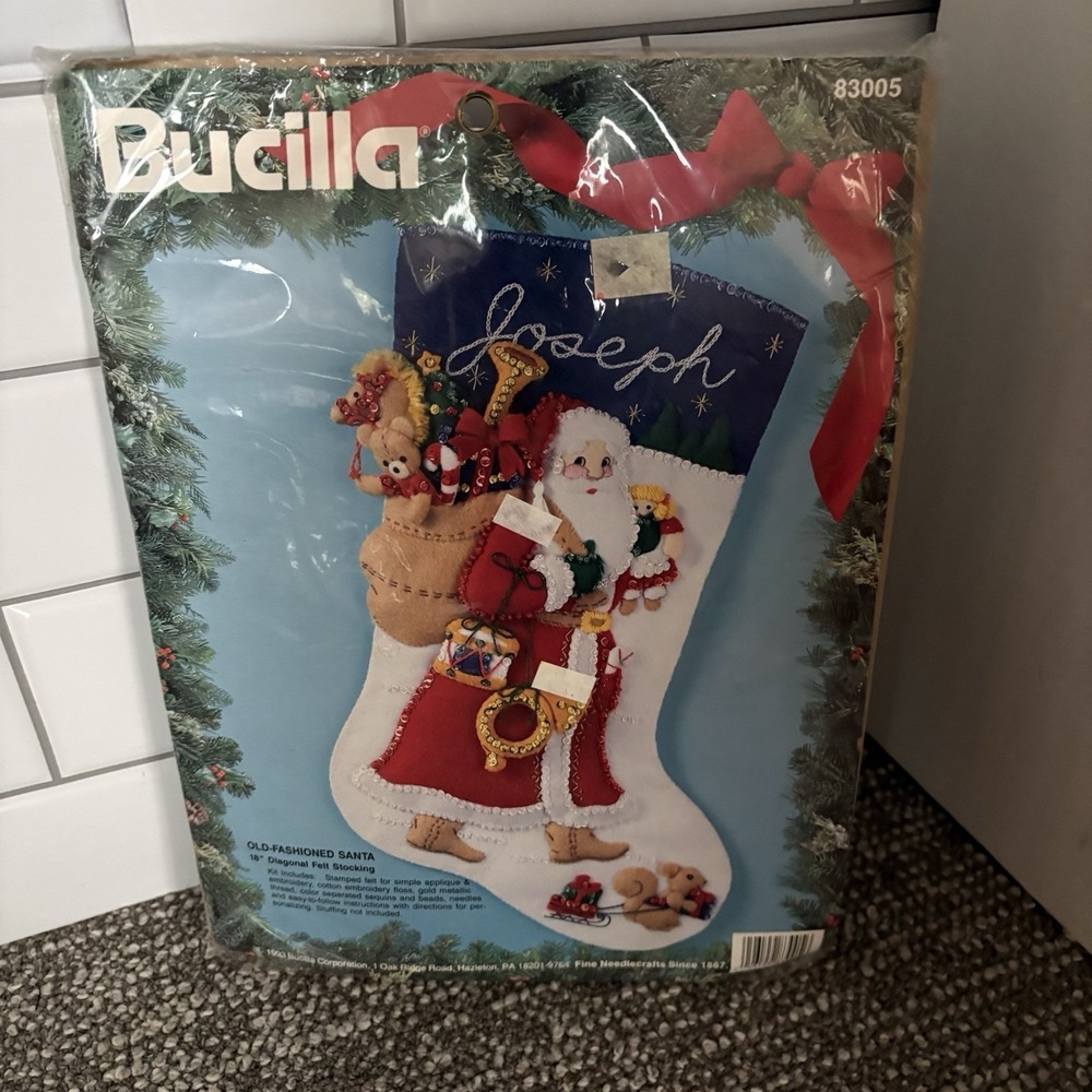 Bucilla Felt 18" Diagonal Felt Stocking Kit 83005 Vtg 1993 Old Fashioned Santa